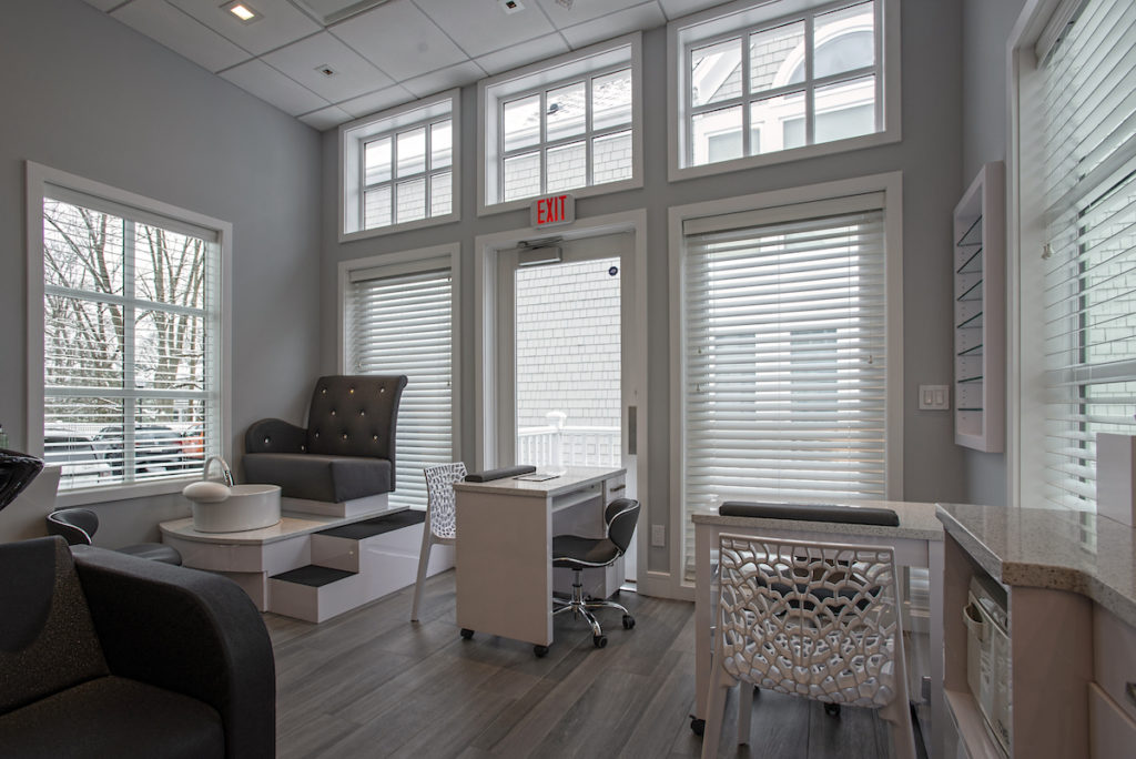 Photo of glaze salon completed project